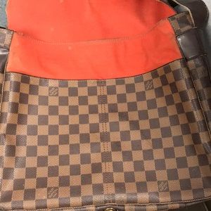 USED AUTHENTIC LV